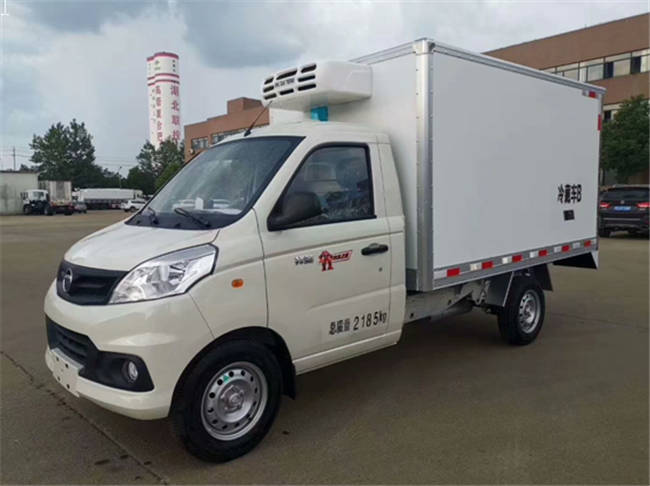 國六福田祥菱V1型2米8冷藏車